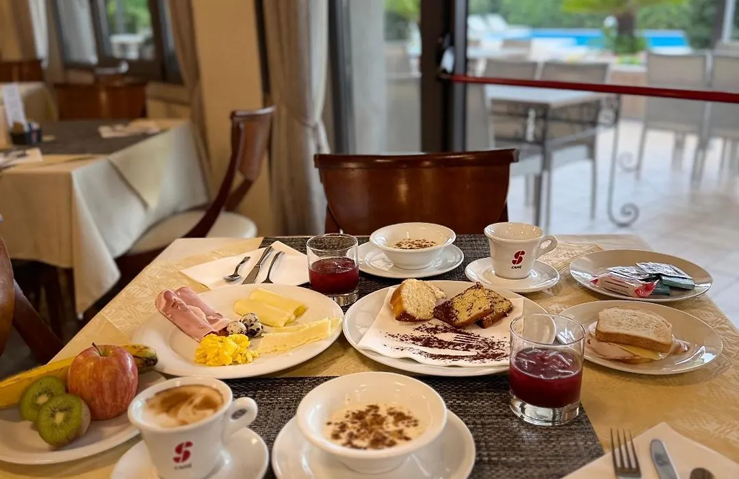 Hotel San Benedetto-1