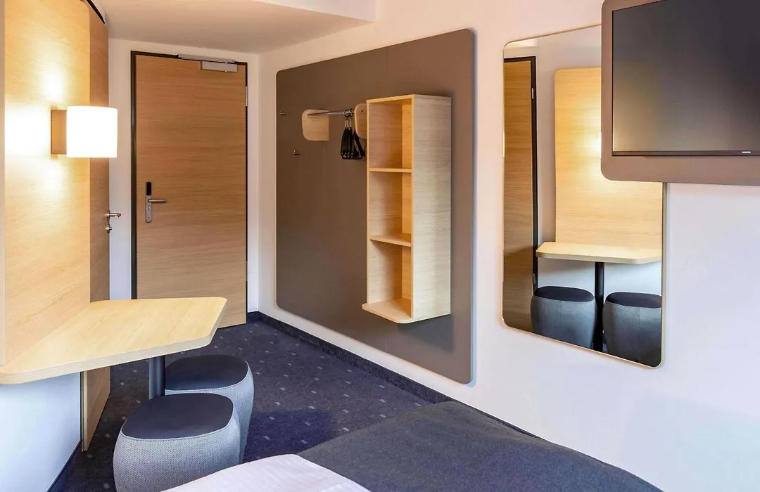 B&B HOTEL Flensburg-City-1