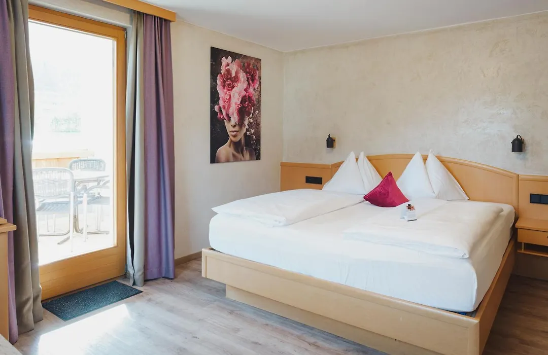 Boutiquehotel Acherl-1