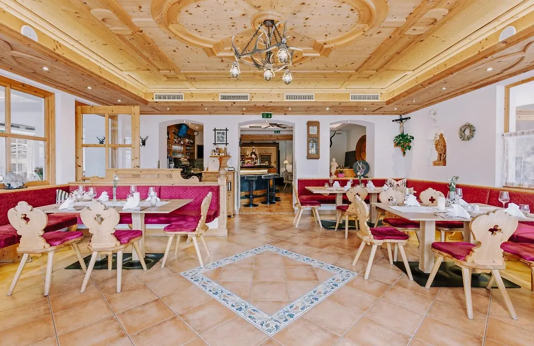 Hotel Hubertus-1