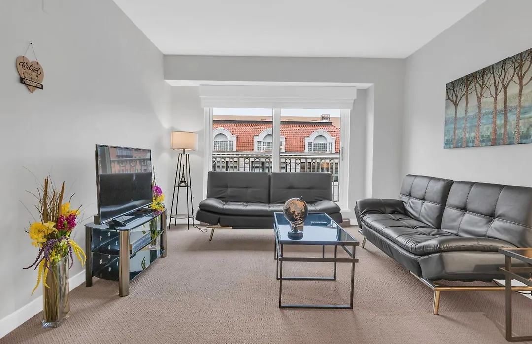 Heaven On Washington Fully Furnished Apartments-1