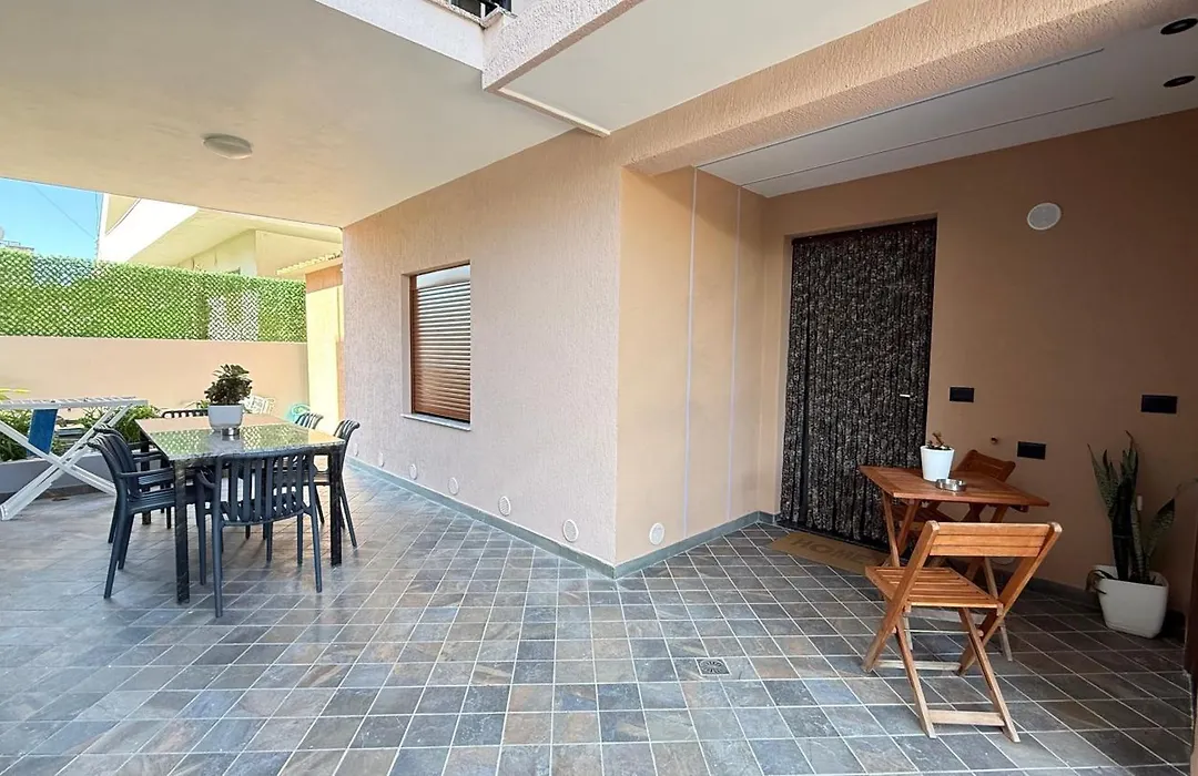 Garden Villa Vlore A&X-1