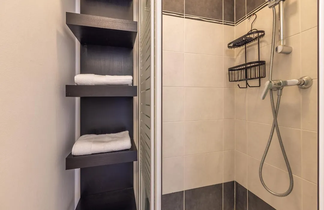 Duplex 2 Chambres Terrasse, Meynadier- Forville A2B234-1
