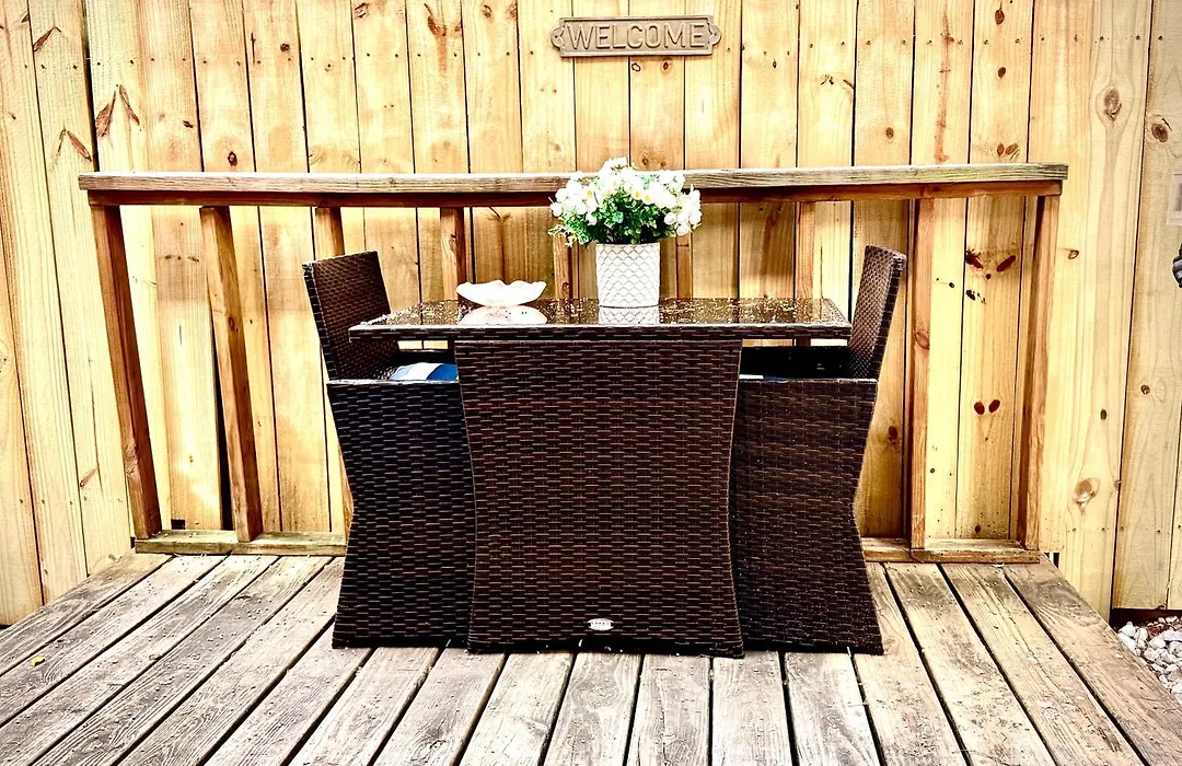 Montrose Stays Spotless Full Apt! Free Parking!!! An Art Lover'S Dream-1
