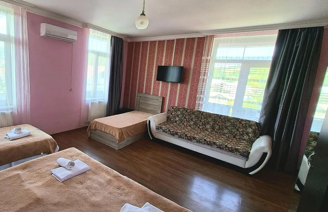 Hotel Red House-1