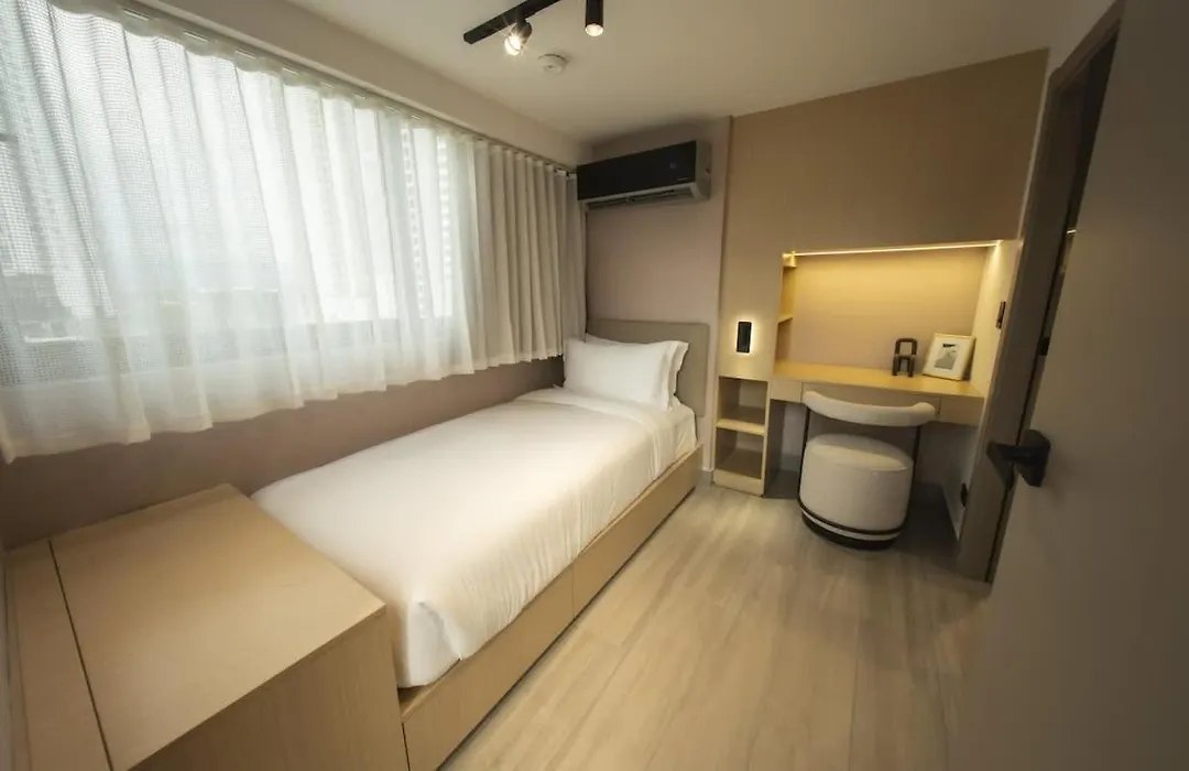 Spacious 2-Bedroom With Terrace And Lounge-1