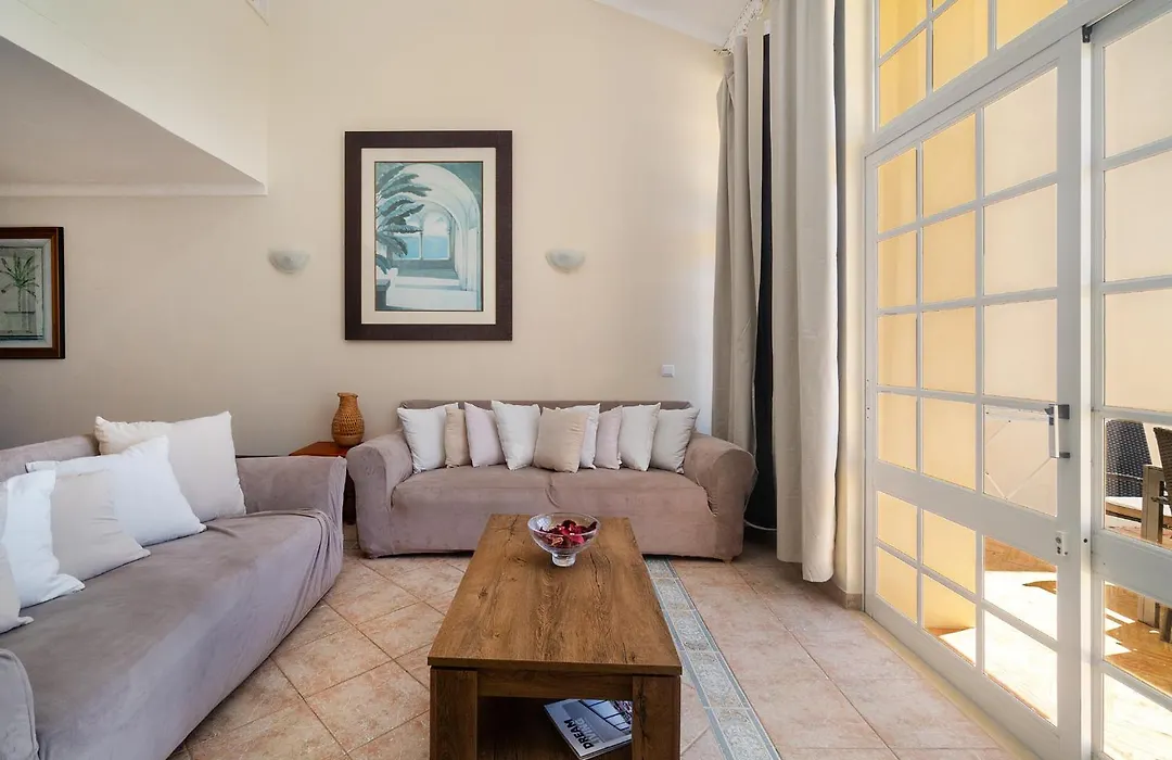 Ponta Grande Resort-1