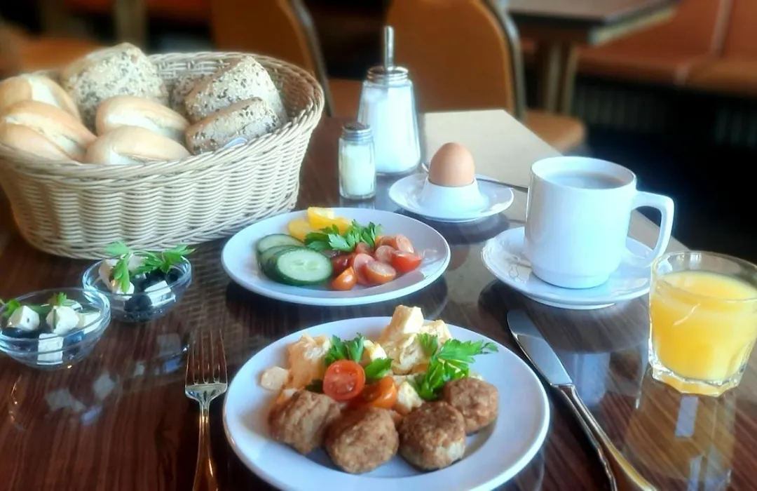Central-Hotel Tegel-1