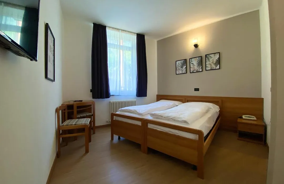 Hotel Alberello - Varone-1