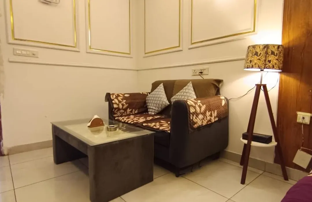 Darshana Studios - Fully Furnished-1