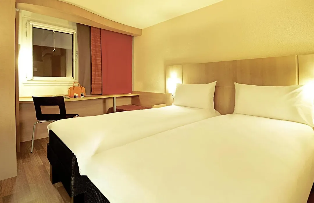 Ibis Constantine-1