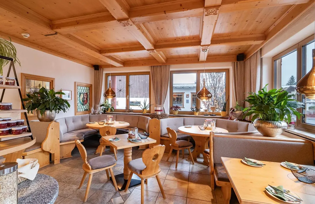 Hotel Theresia Garni-1