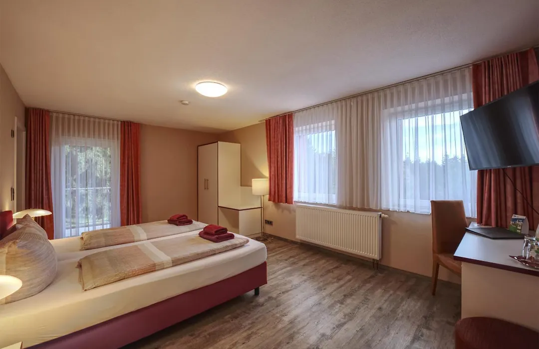 Hotel&Pension Traumblick-1