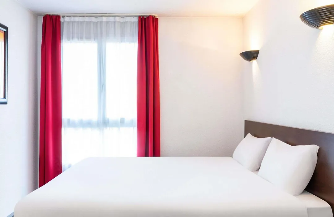 Aparthotel Adagio Access La Defense - Place Charras-1