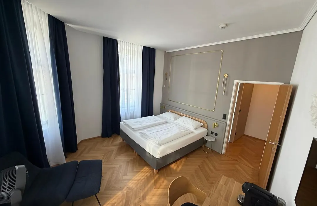 Kolbeck Rooms-1
