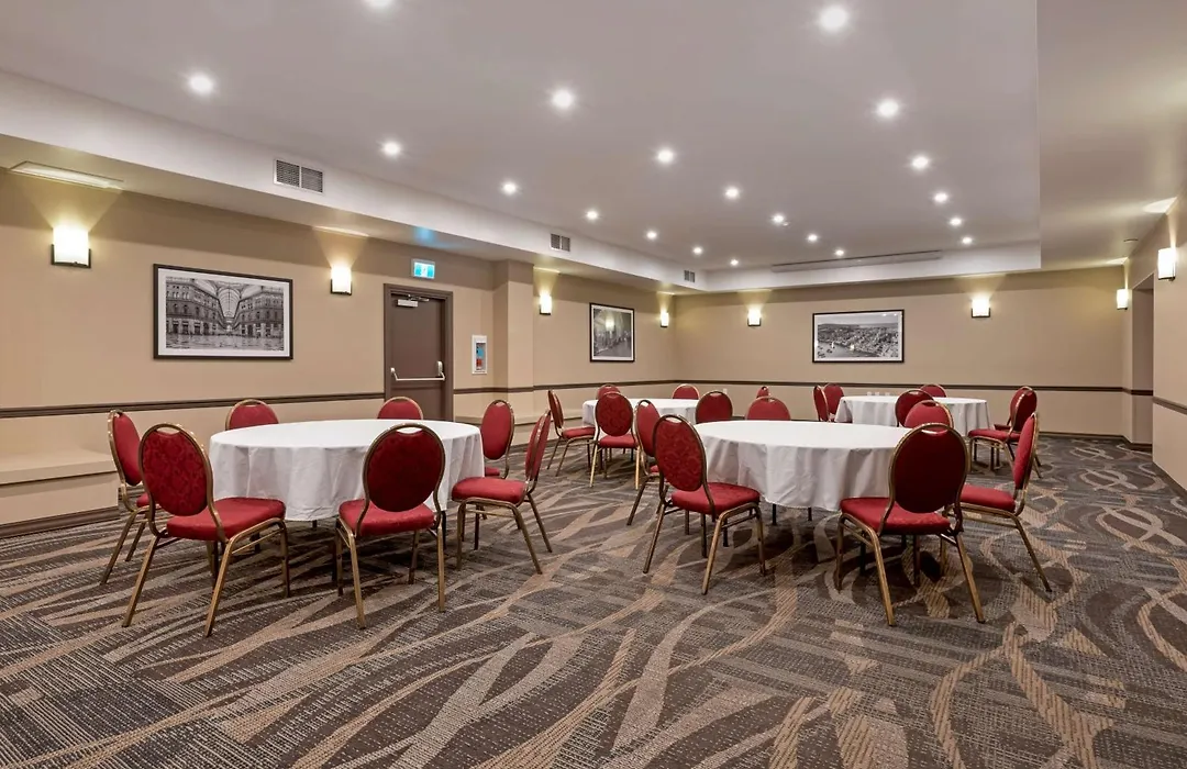 Best Western Plus Baker Street Inn&Convention Center-1