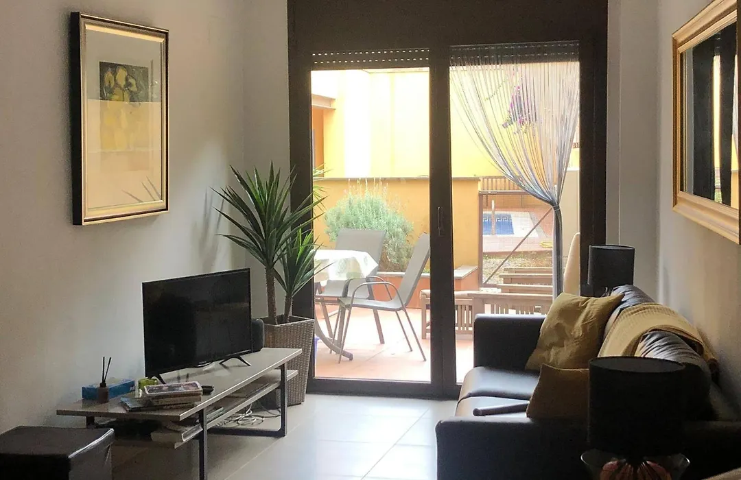 Ground Floor Apartment In Centre Of Torroella De Montgri-1