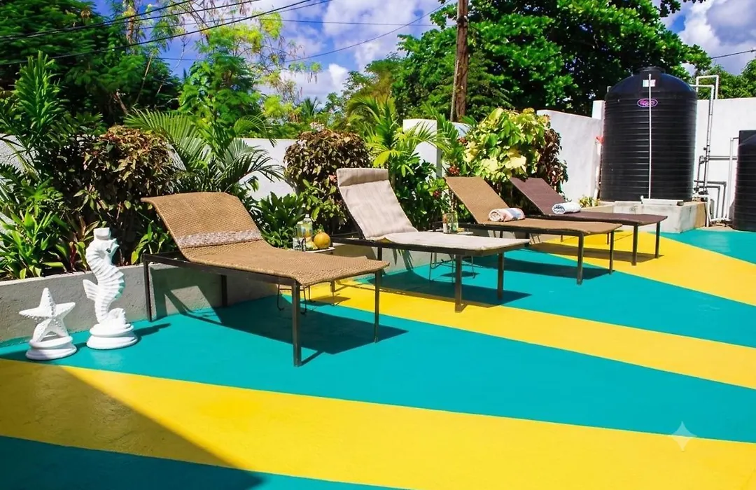 Dela De-Rose Guest House Negril Jamaica-1