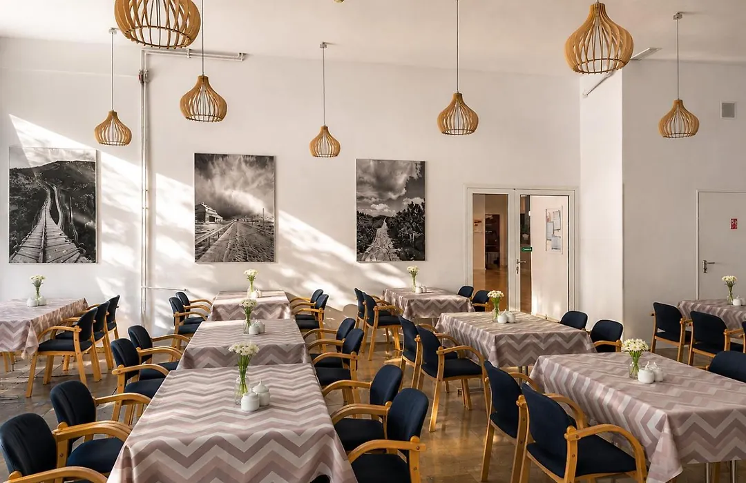 Hotel Karolinka-1