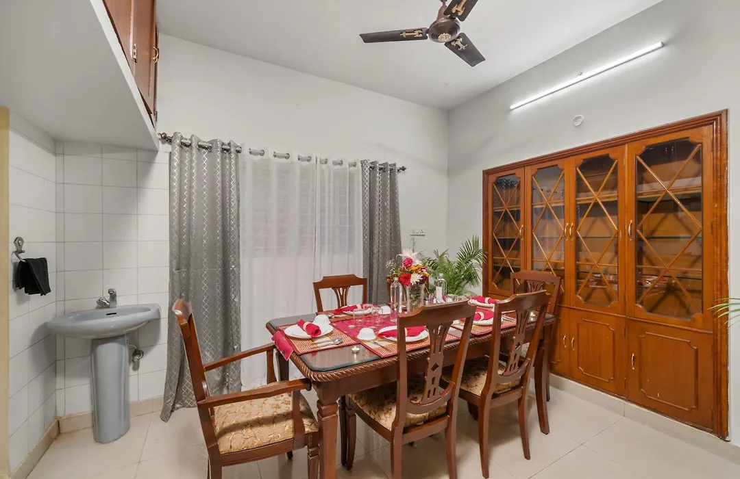 Vintage Haven Leafy Getaway Luxury Villa In Indiranagar By Spacez-1