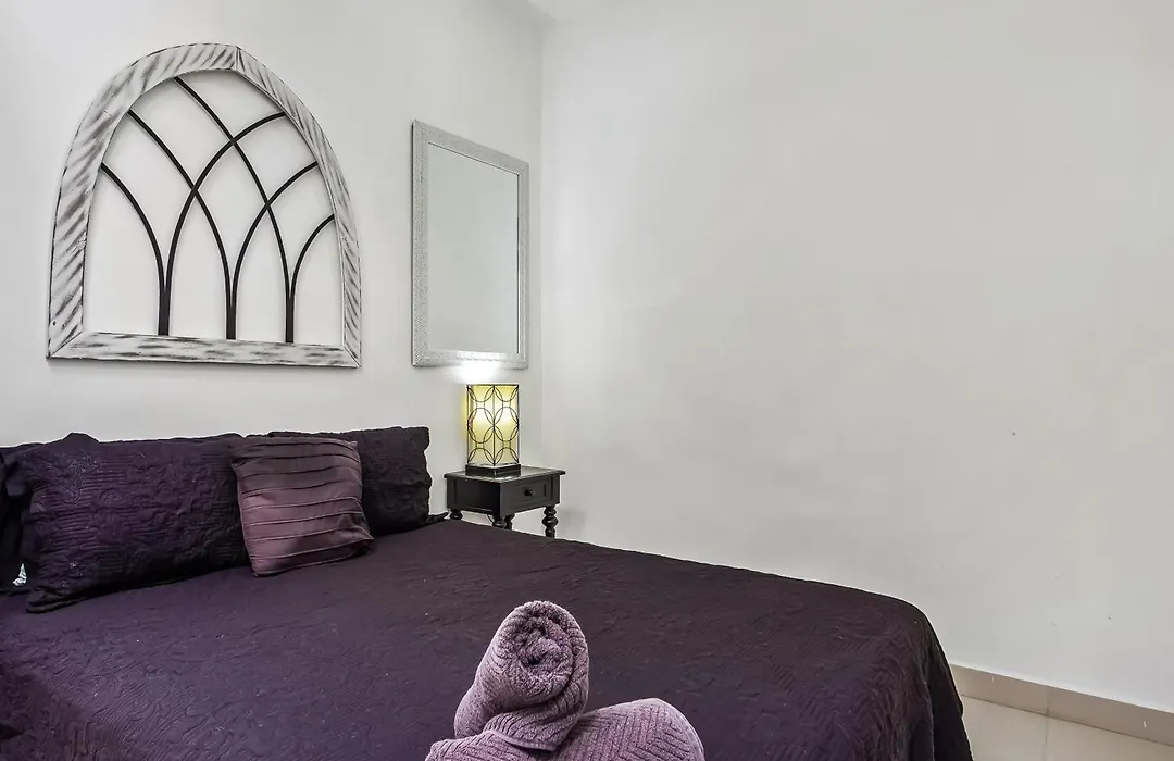 Bright Dog-Friendly Villa With Beach Views, Private Patio, Outdoor Pool, Kitchen-1
