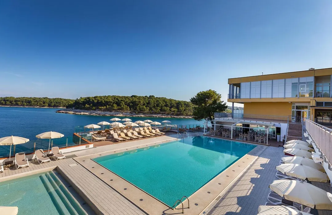 Splendid Resort-1