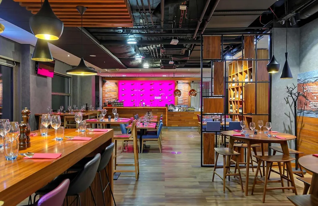 Mercure Wroclaw Centrum-1