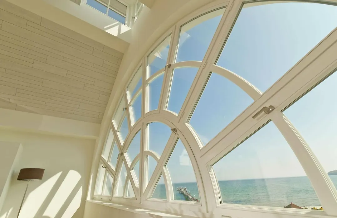 Strandschloss Binz - Penthouse Royal Beach mit Sauna, Kamin, Terrasse, Meerblick-1