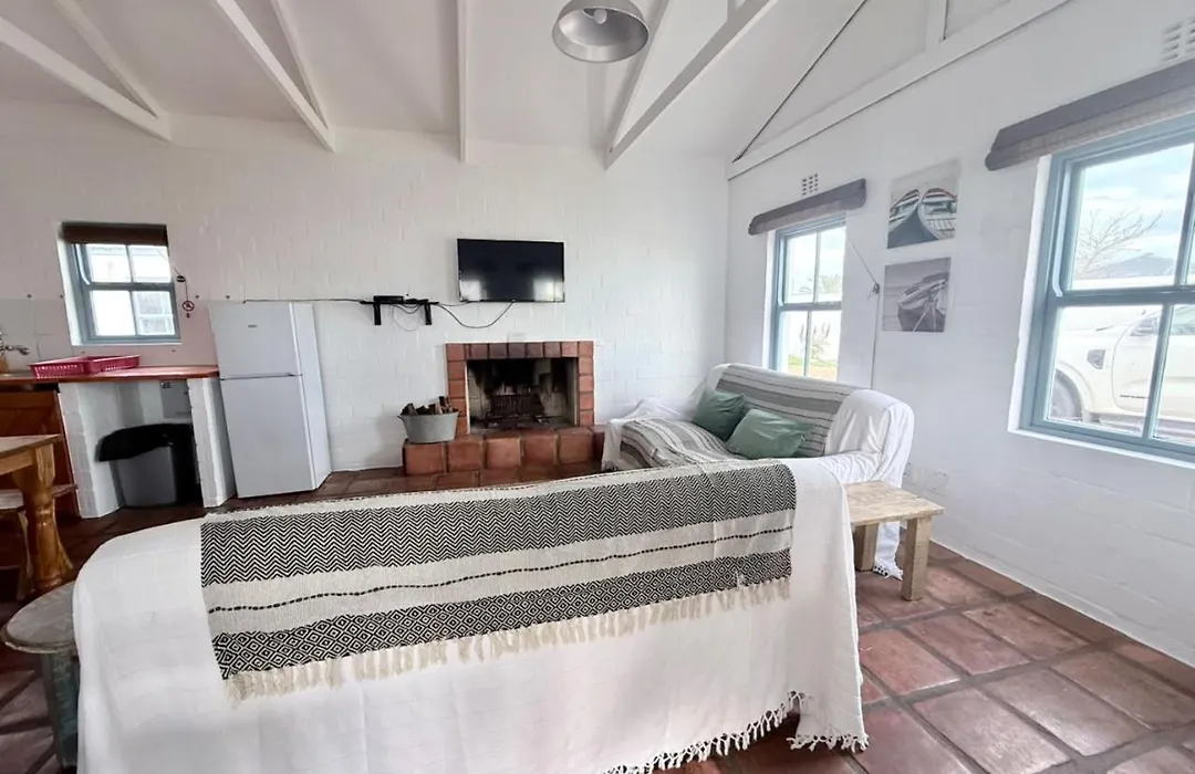 Coast Cottages Langebaan-1