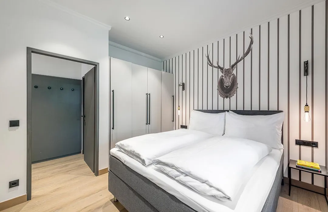 Residenz Boutique Suites-1