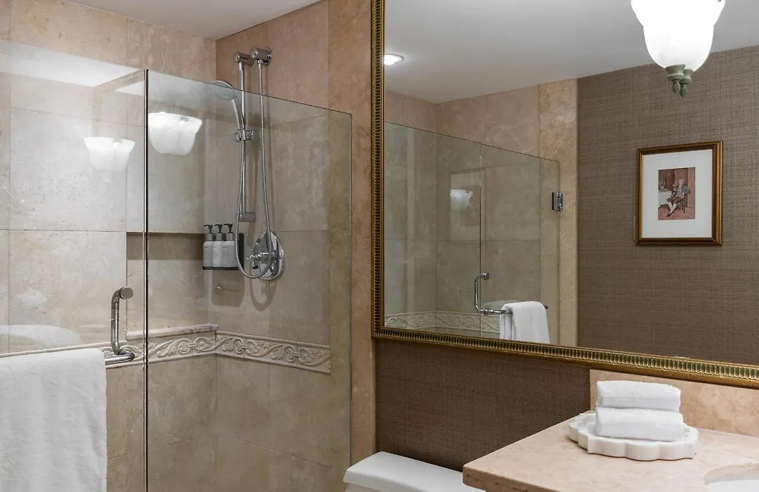 Wedgewood Hotel & Spa - Relais & Chateaux-1