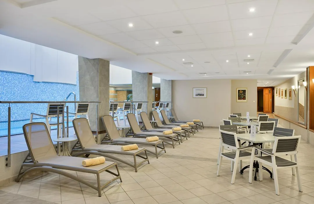 Aranyhomok Hotel Business & Relax-1