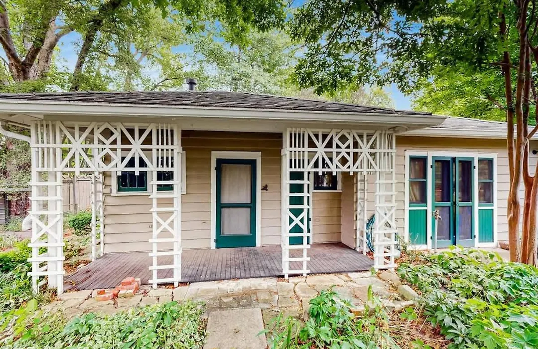 Little House Nashville - Guest House-1