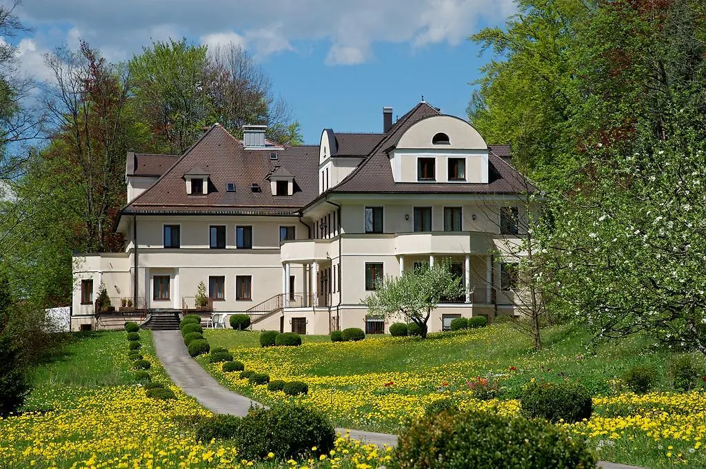 hideauts hotels Der Rosengarten-1