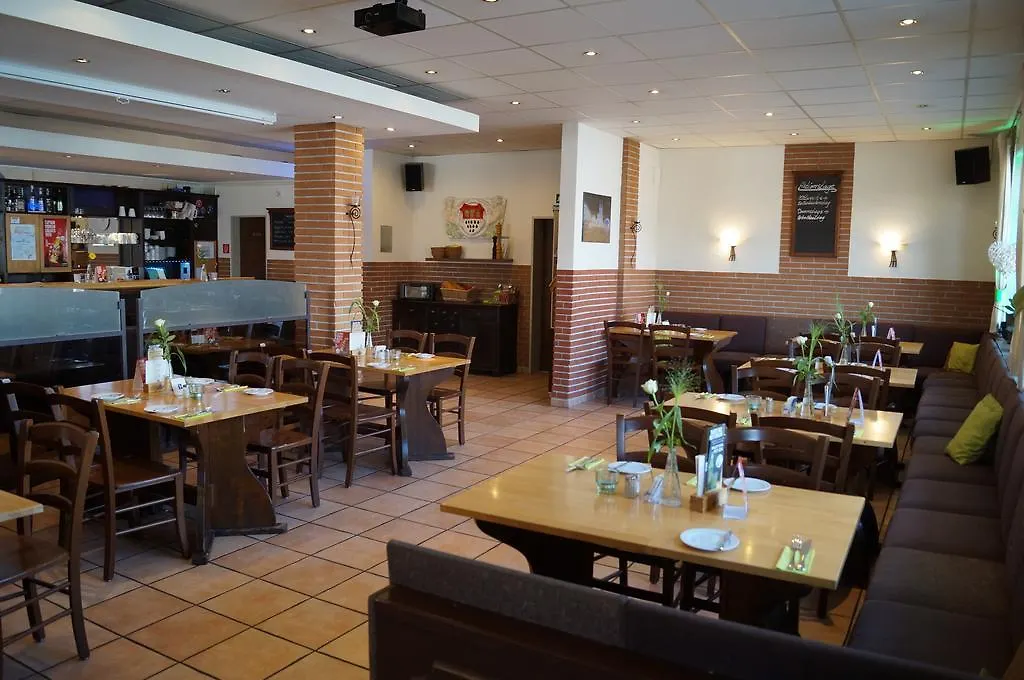 Akazienhof Hotel&Brauhaus-1
