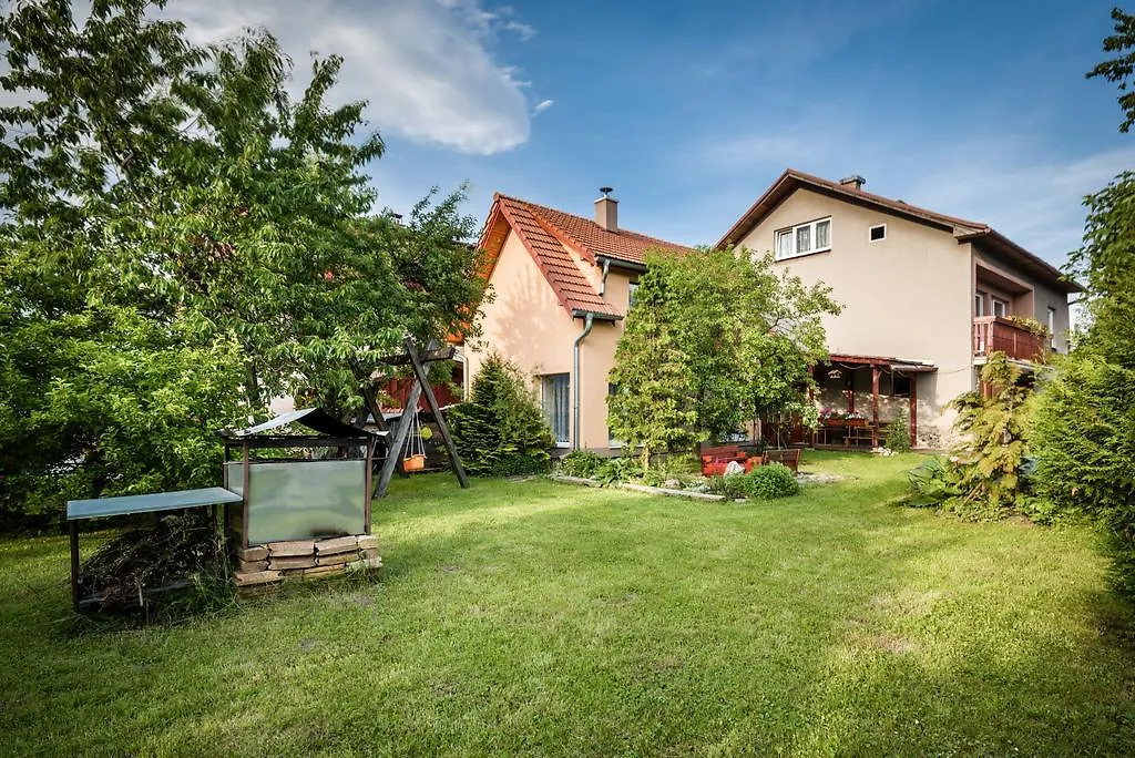 Vila Viktoria-1