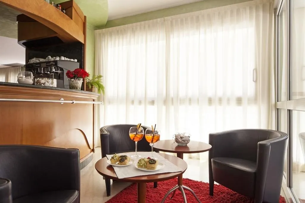 Hotel Ambra-1