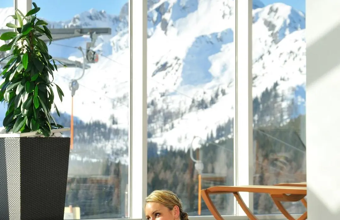 Hotel Almschlössl&Schrotteralm-1