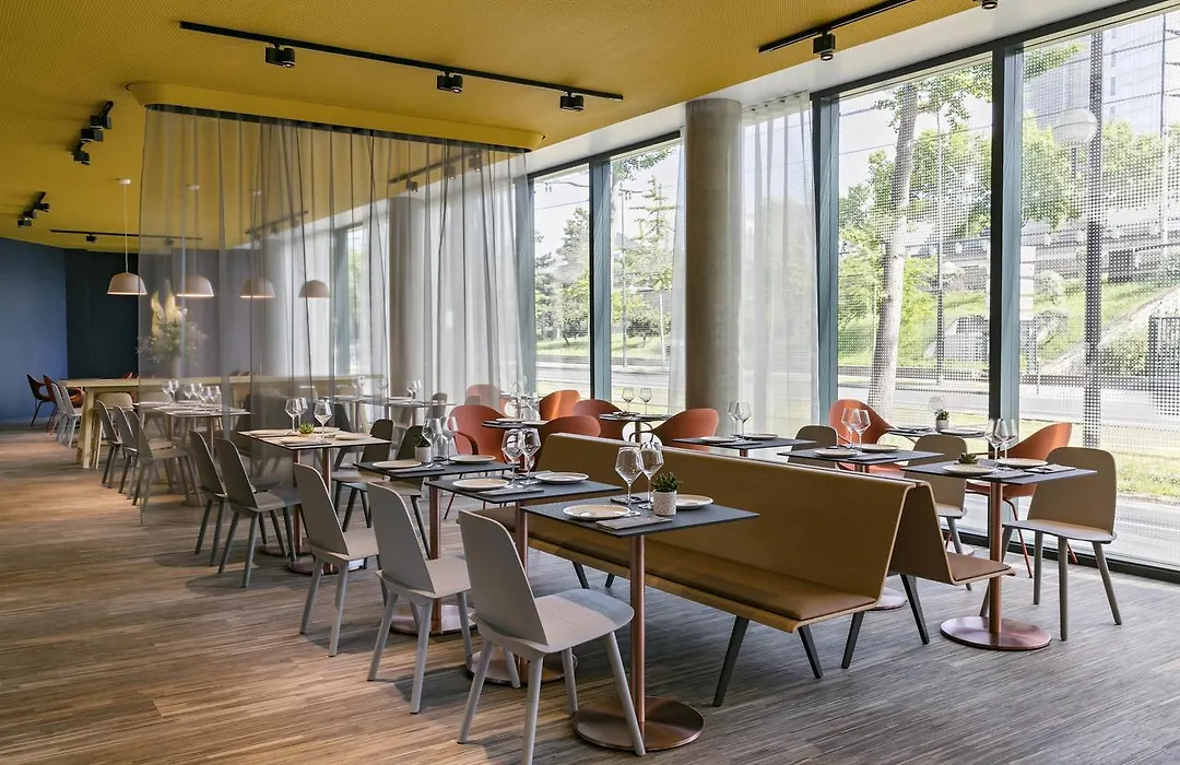 Okko Hotels Paris Porte De Versailles-1