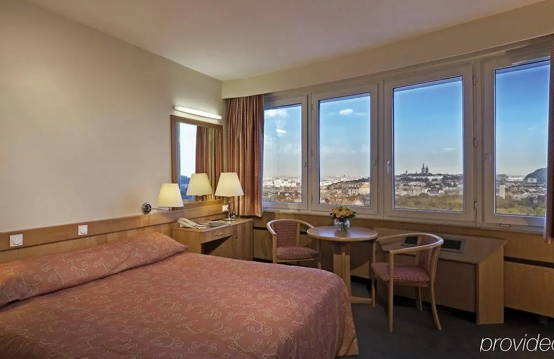 Hotel Budapest-1