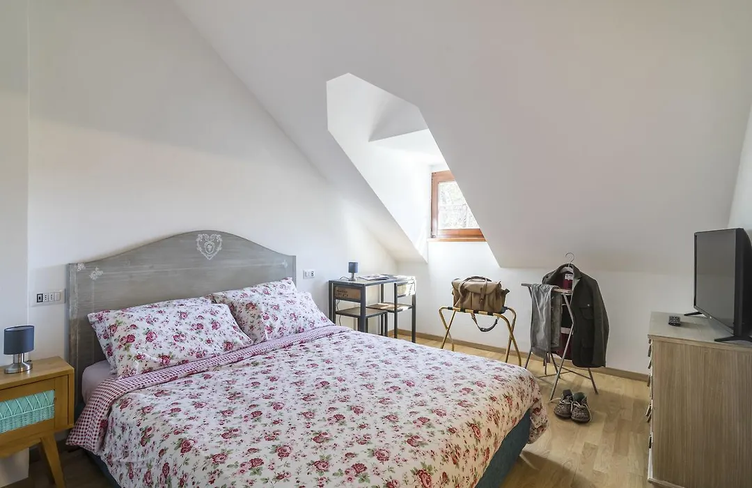Villa Anita Rooms-1