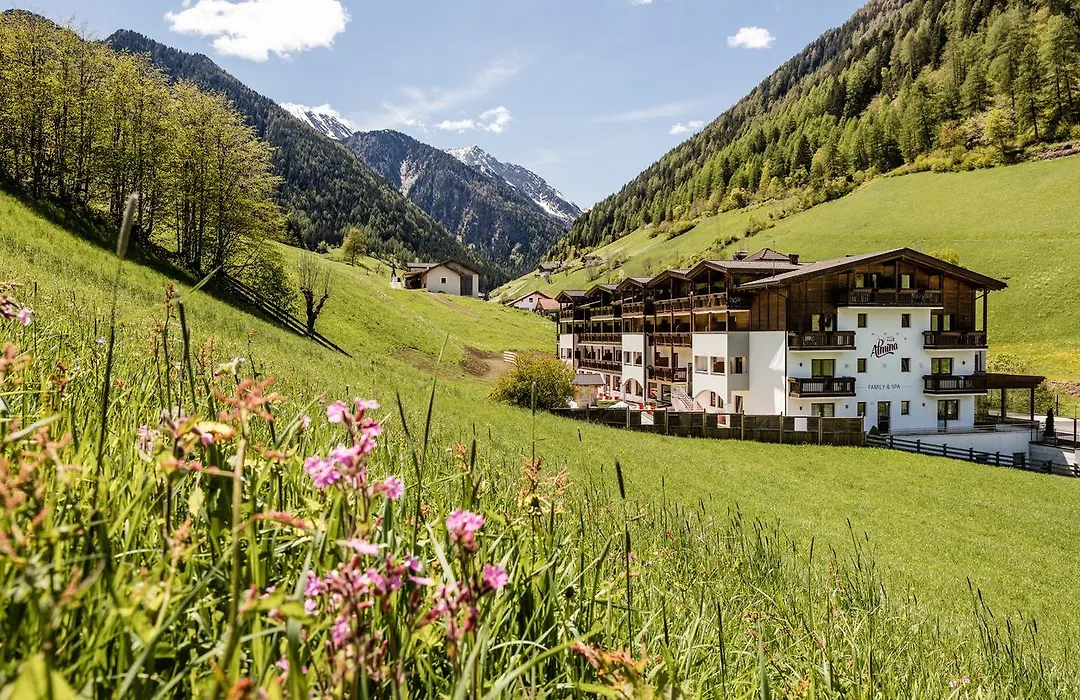 Hotel Almina-1