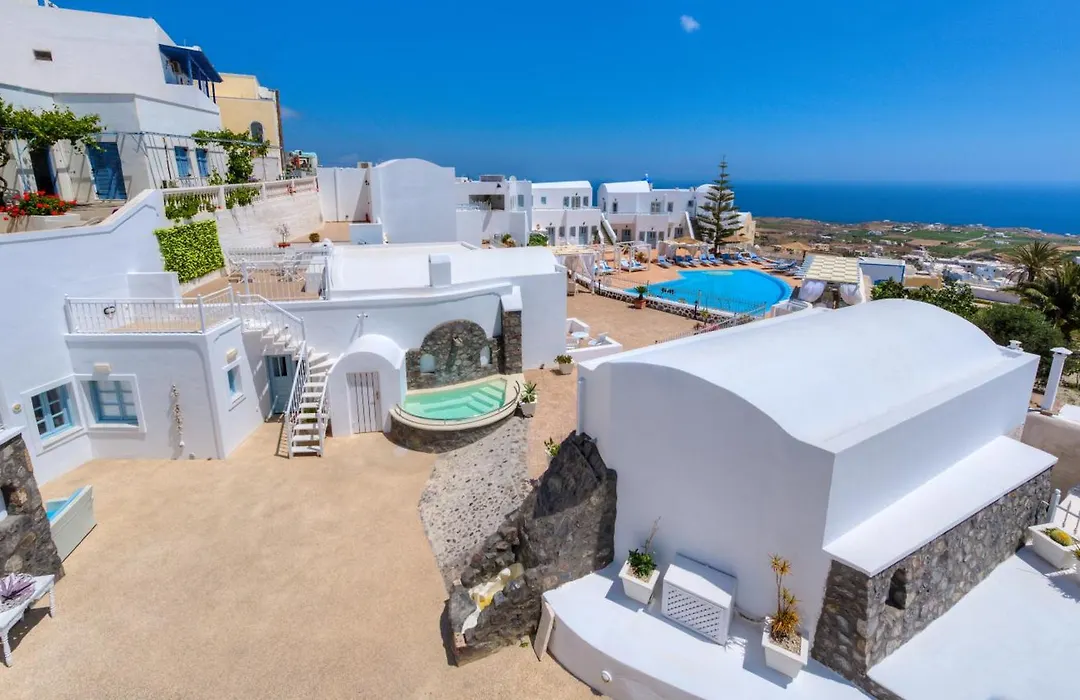 Dream Island Hotel-1