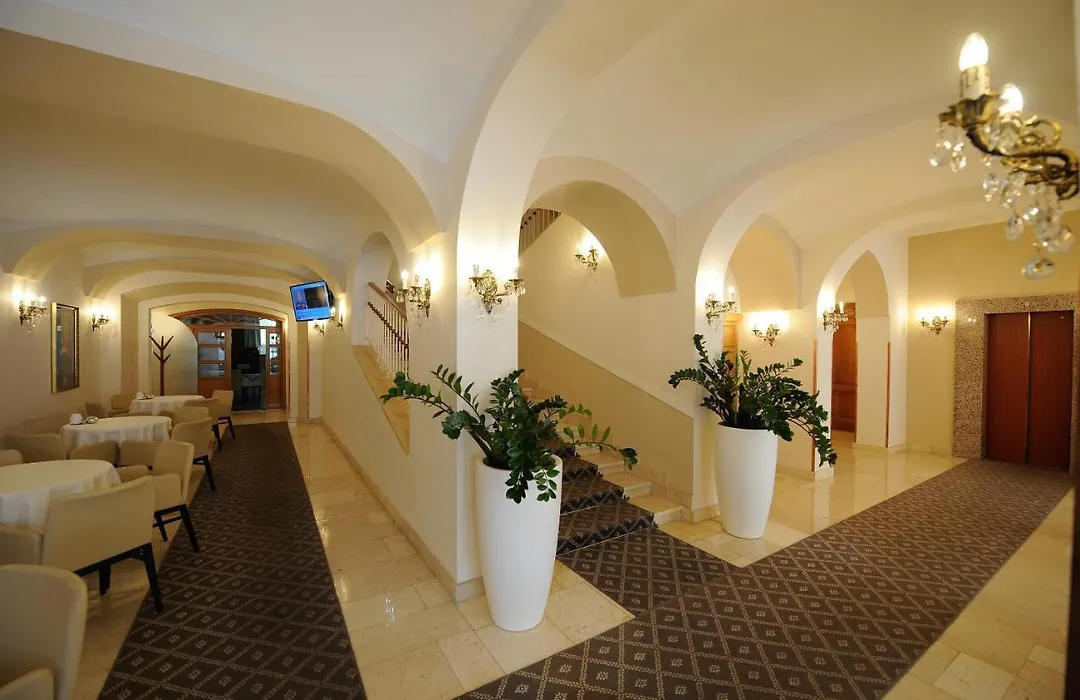 Hotel Prince De Ligne-1