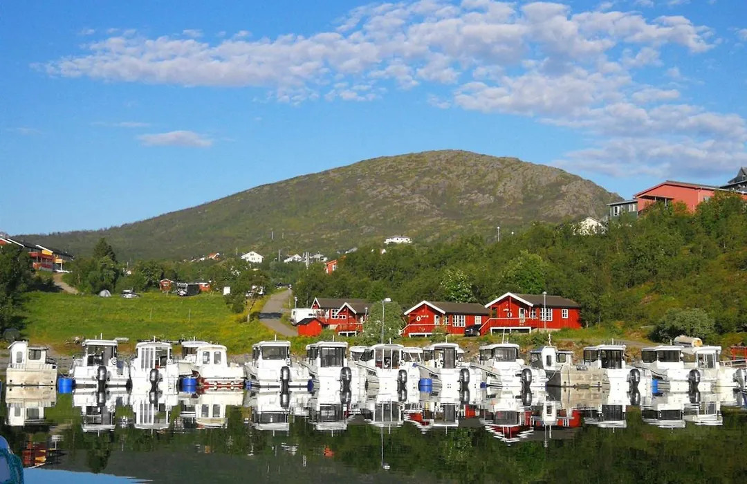 Skjervoy Lodge-1
