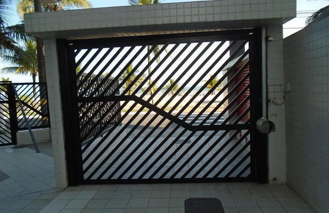 Apartamento Em Praia Grande - Frente Ao Mar-1