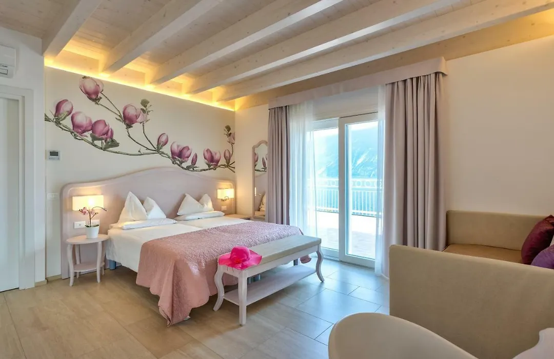 Hotel Riviera Panoramic Green Resort-1