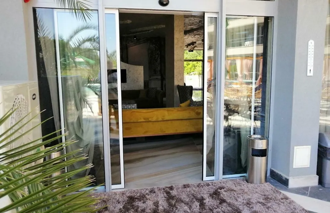 Allure Beach Resort Aparthotel-1