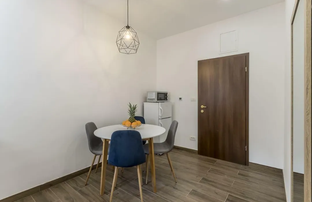 Apartment Lana-1