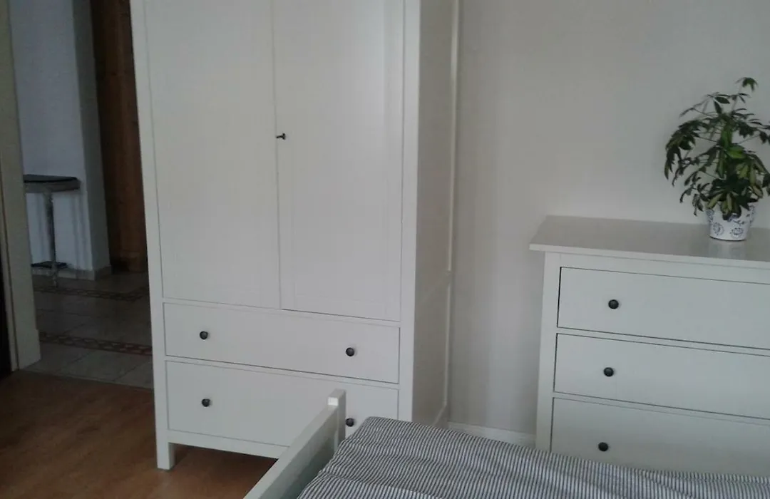 3 Raum Ferienwohnung in Leipzig 2 km vom Stadtzentrum entfernt-1